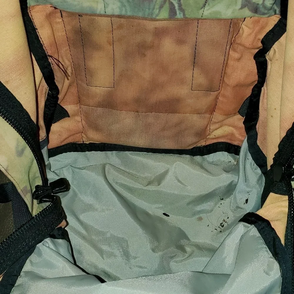 Vintage Bridger Mountain Internal Frame Backpack Daypack Camo Hiking Hunting